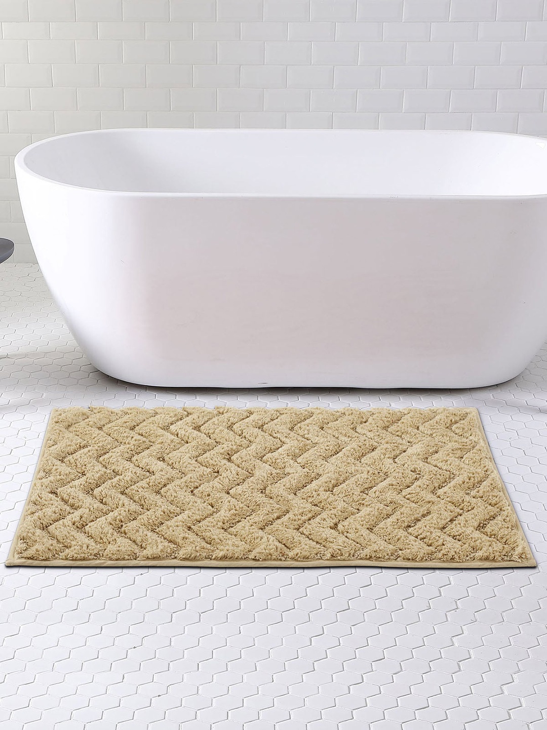 

OBSESSIONs Beige Embossed Rectangular Noel Bath Rug