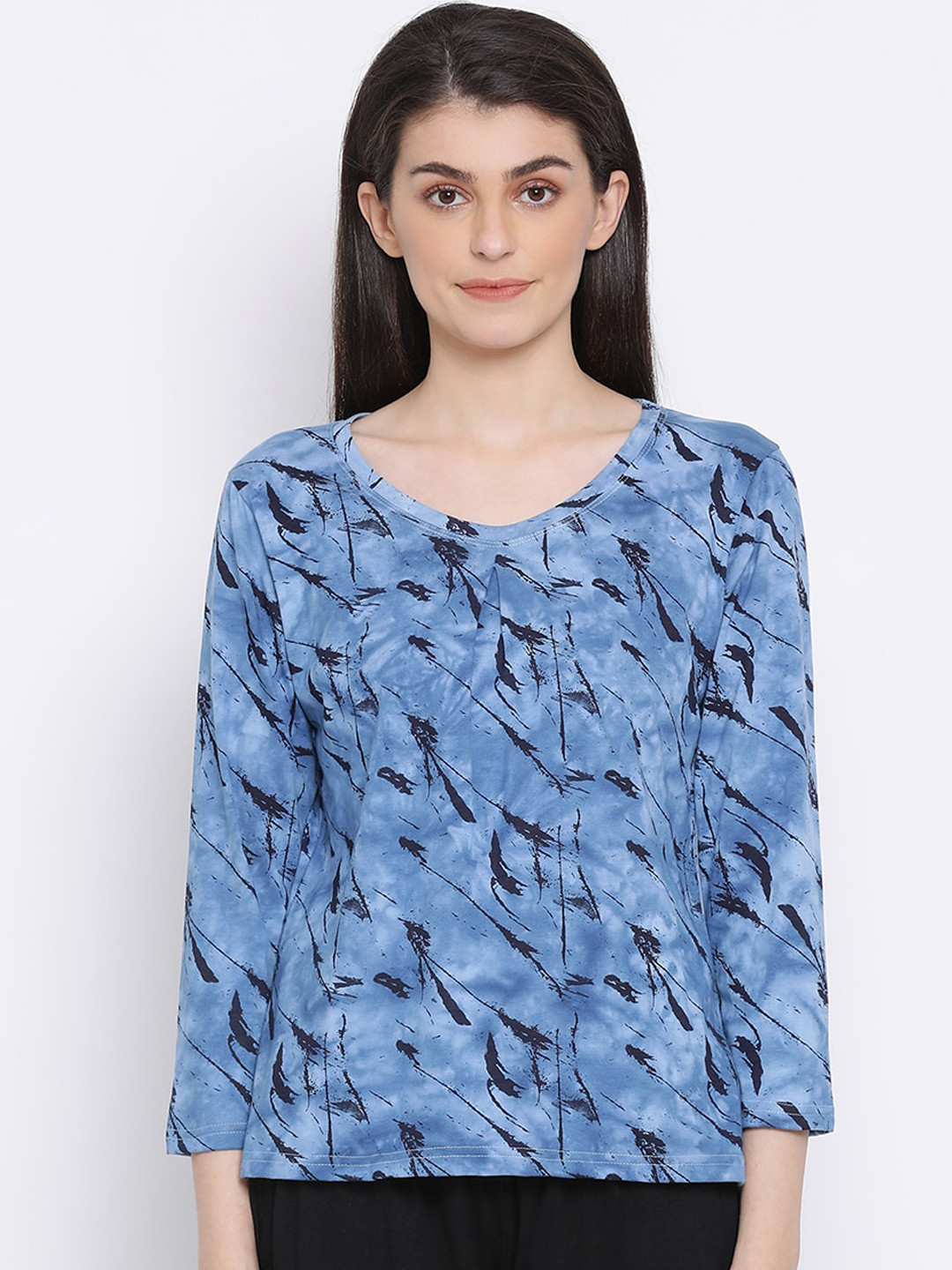 

Clovia Women Blue & Black Printed Lounge T-Shirt