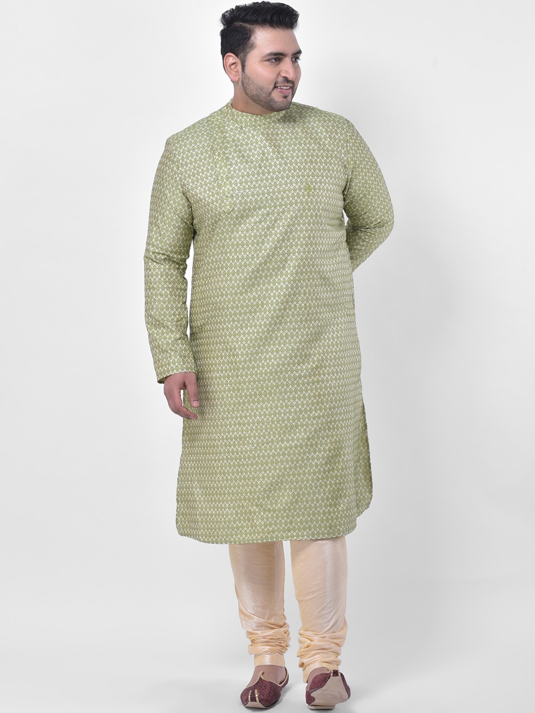 DEYANN PLUS Men Green Self Design Kurta with Pyjamas
