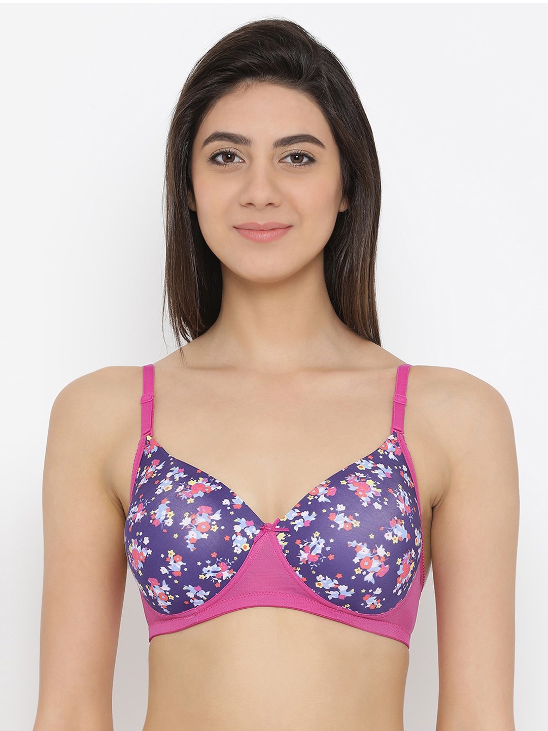 

Clovia Blue & Pink Printed Non-Wired Lightly Padded T-shirt Bra BR1866P0832B