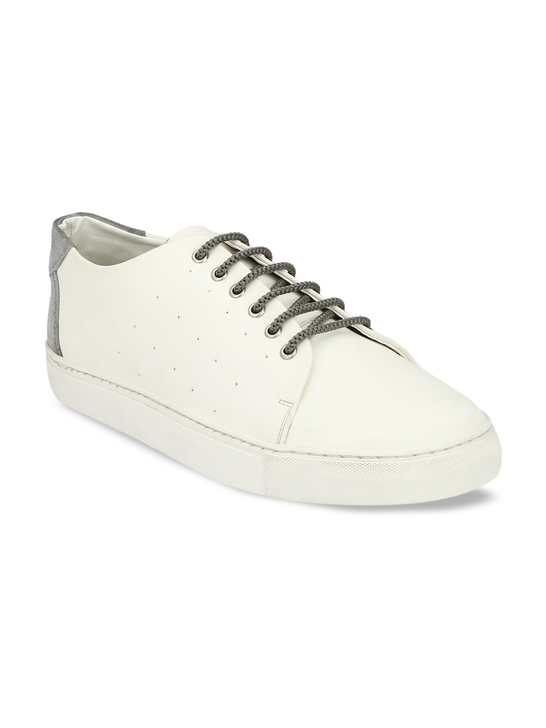 

Guava Men White Perforations Sneakers, Off white