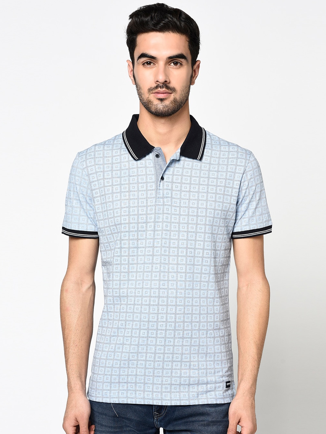 

Octave Men Blue Checked Polo Collar T-shirt