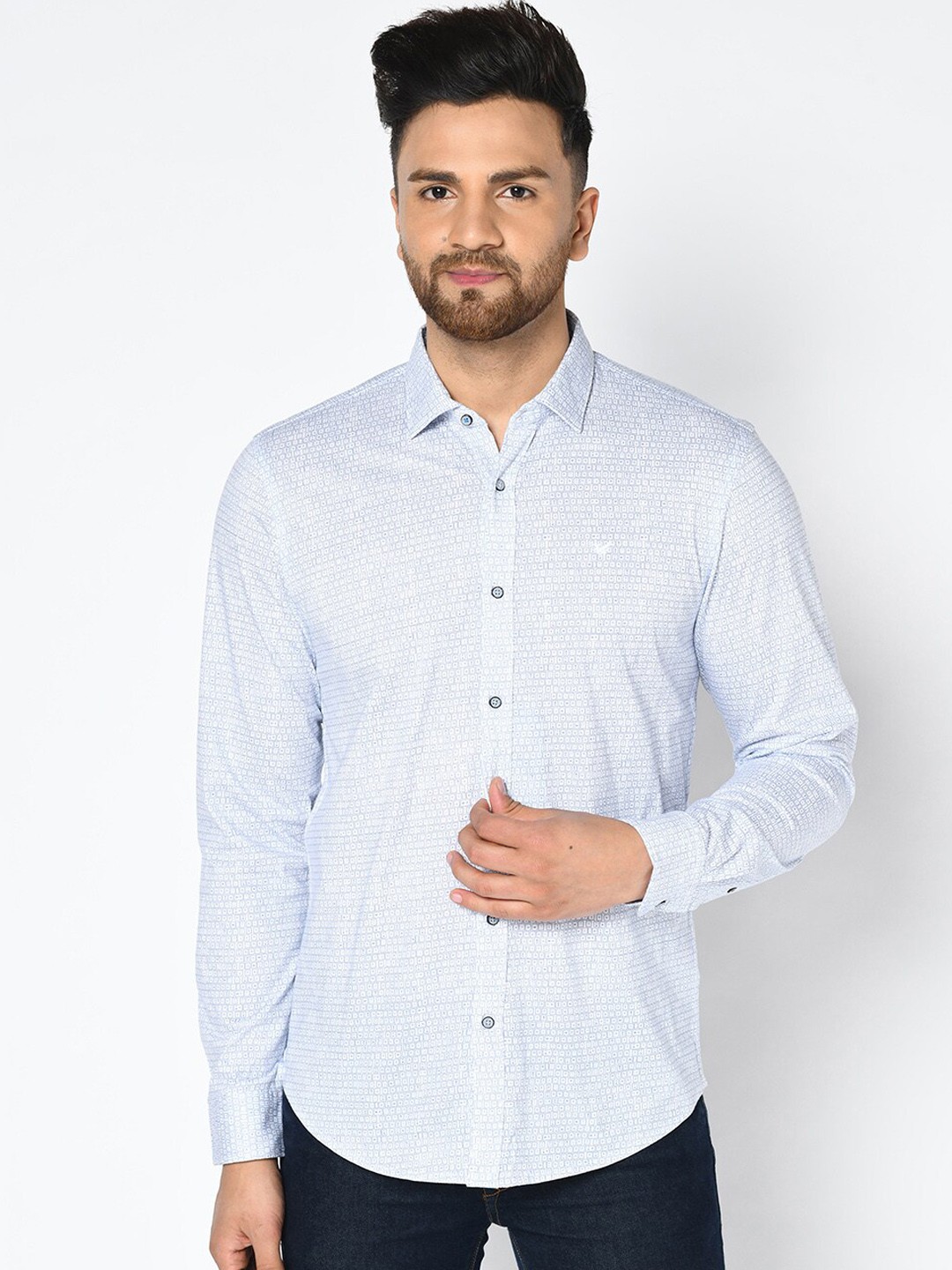 

Blackberrys Men White Skinny Fit Printed Casual Shirt