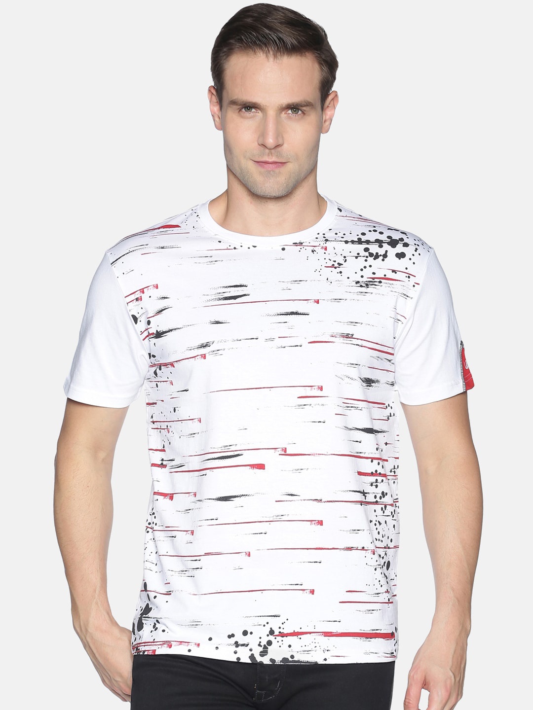 

UrGear Men White Printed Round Neck T-shirt