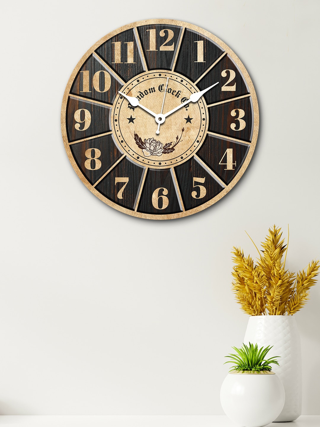 

RANDOM Beige & Black Round Printed 29.2 cm Analogue Wall Clock