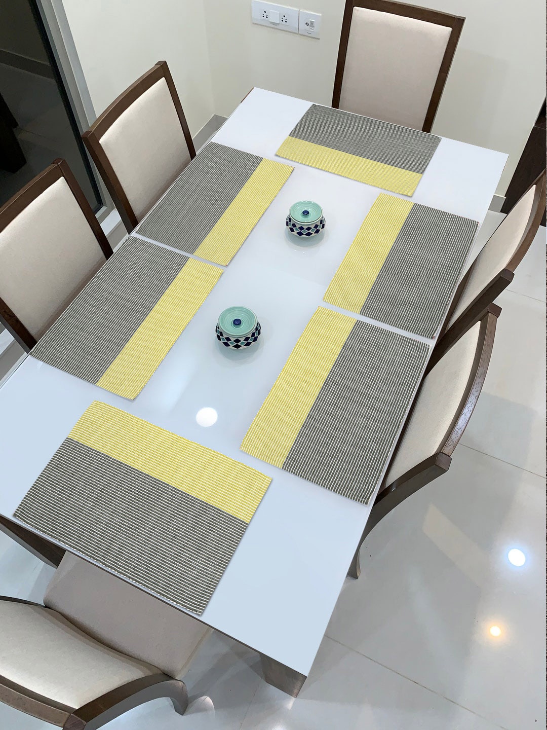 

HOKIPO Set Of 6 Black & Yellow Striped Table Placemats