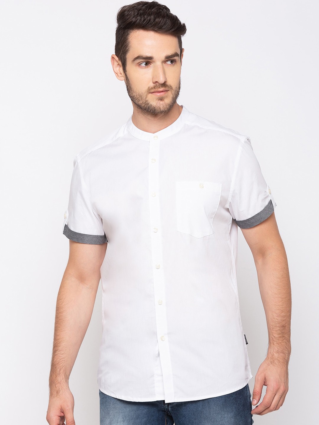 

Kenneth Cole Men White Slim Fit Solid Casual Shirt