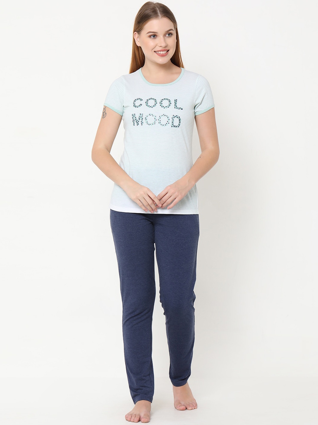 

Sweet Dreams Women Green & Navy Blue Striped Night suit