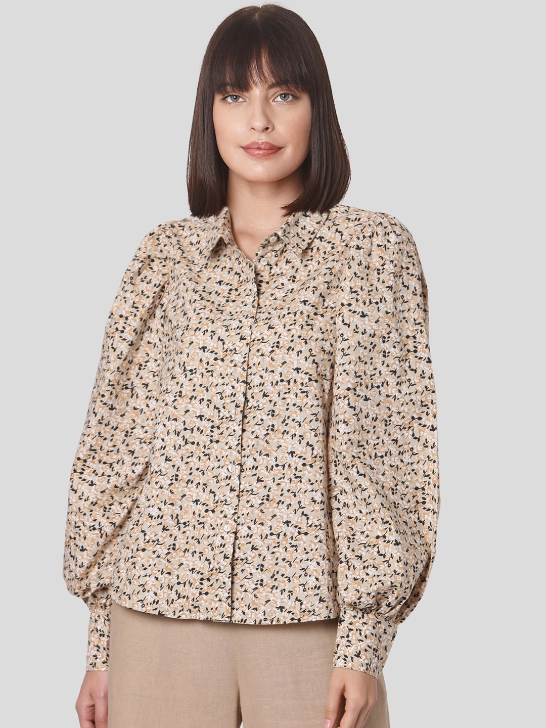 

Vero Moda Women Brown & Black Regular Fit Printed Organic Cotton Casual Shirt