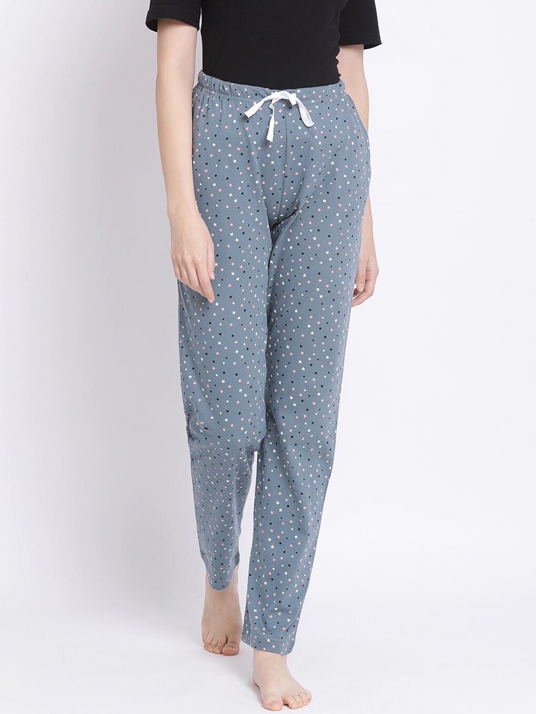 

Kanvin Women Grey & Black Printed Cotton Lounge Pants