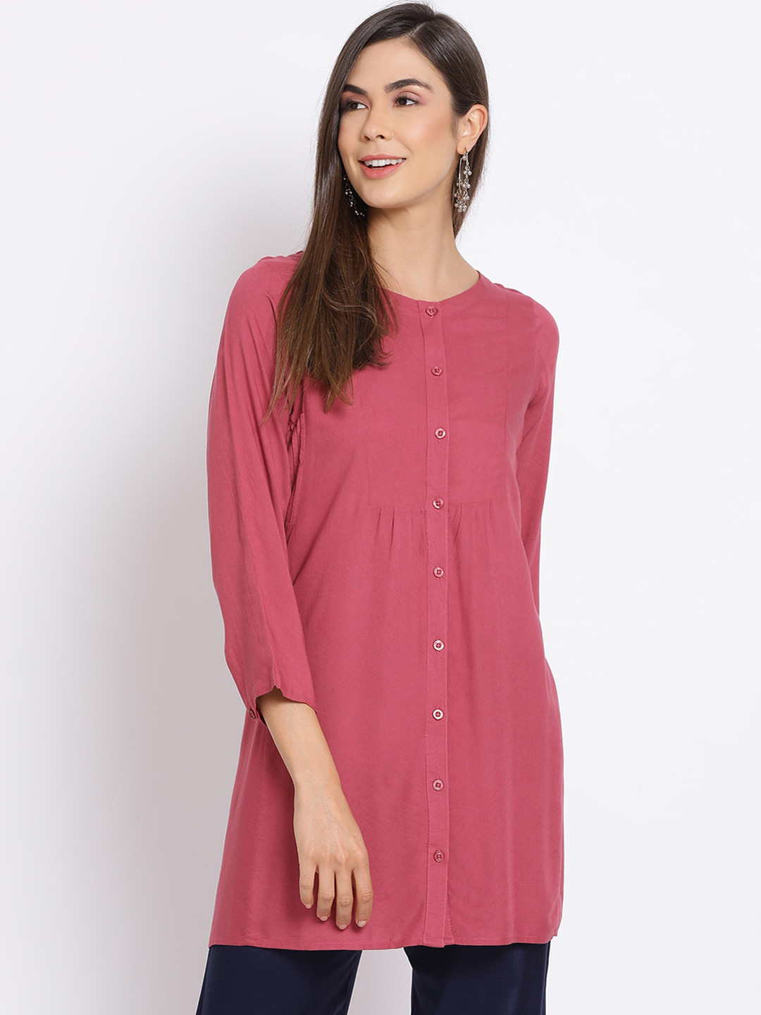 

Oxolloxo Women Pink Solid Tunic
