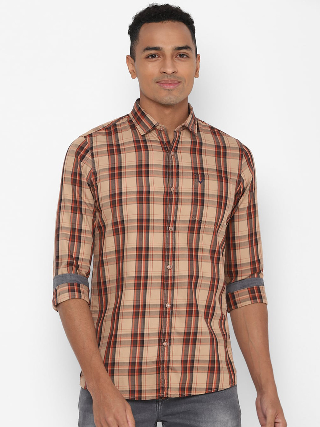 

Allen Solly Sport Men Beige Regular Fit Checked Casual Shirt