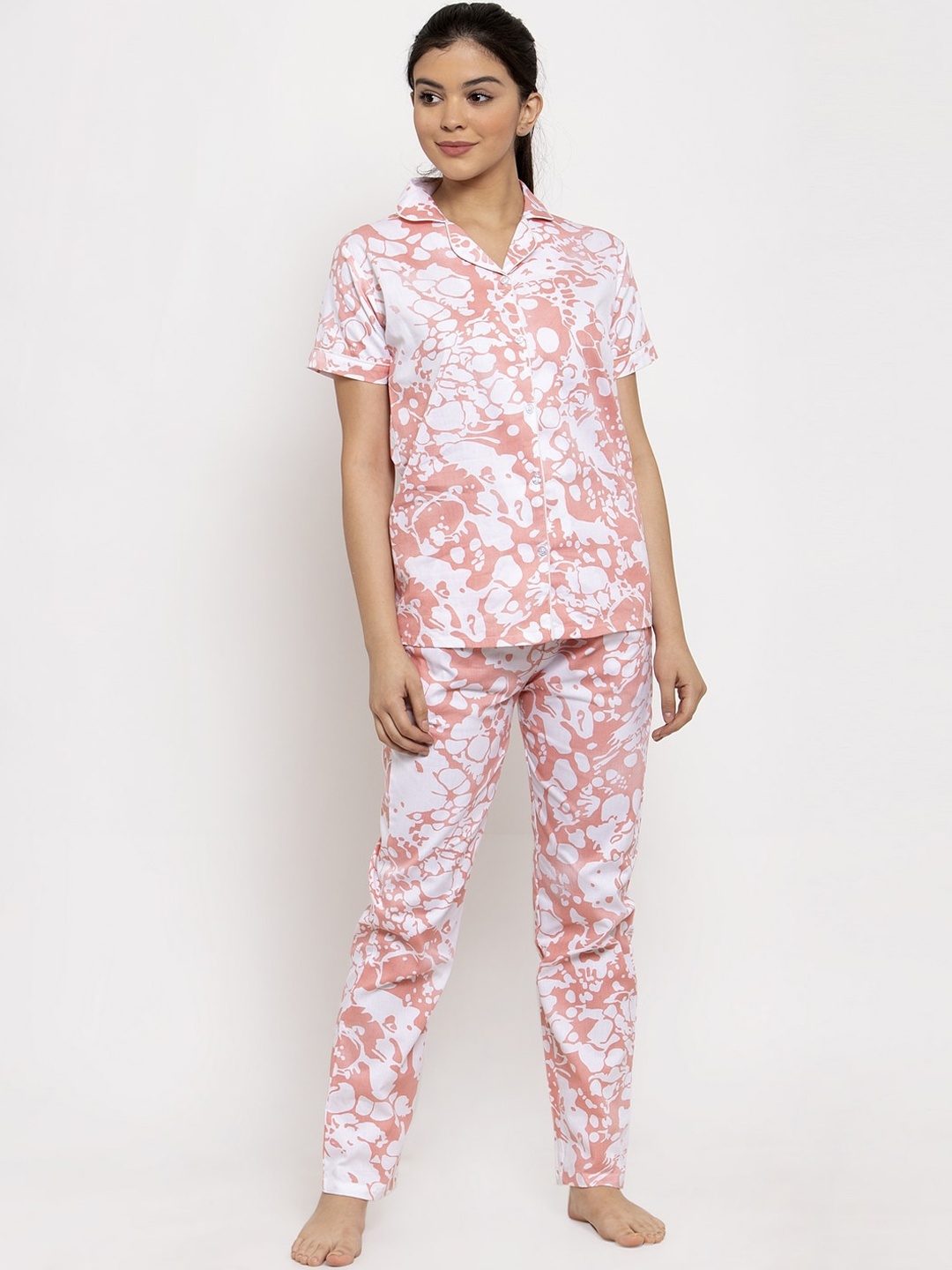 

Claura Women Peach-Coloured & White Printed Night suit