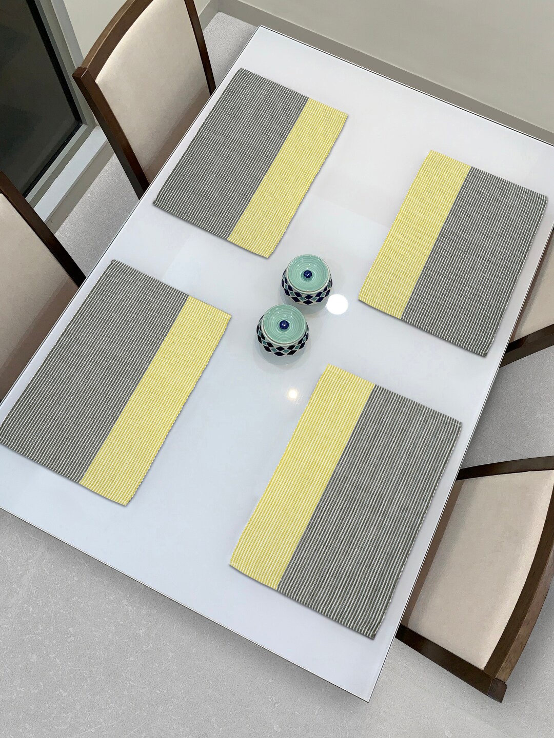 HOKIPO Set Of 4 Yellow & Grey Striped Washable Table Placemats