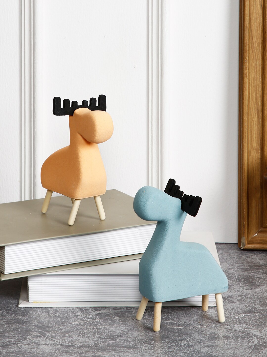 

TAYHAA Set Of 2 Deer Pair Showpieces, Beige