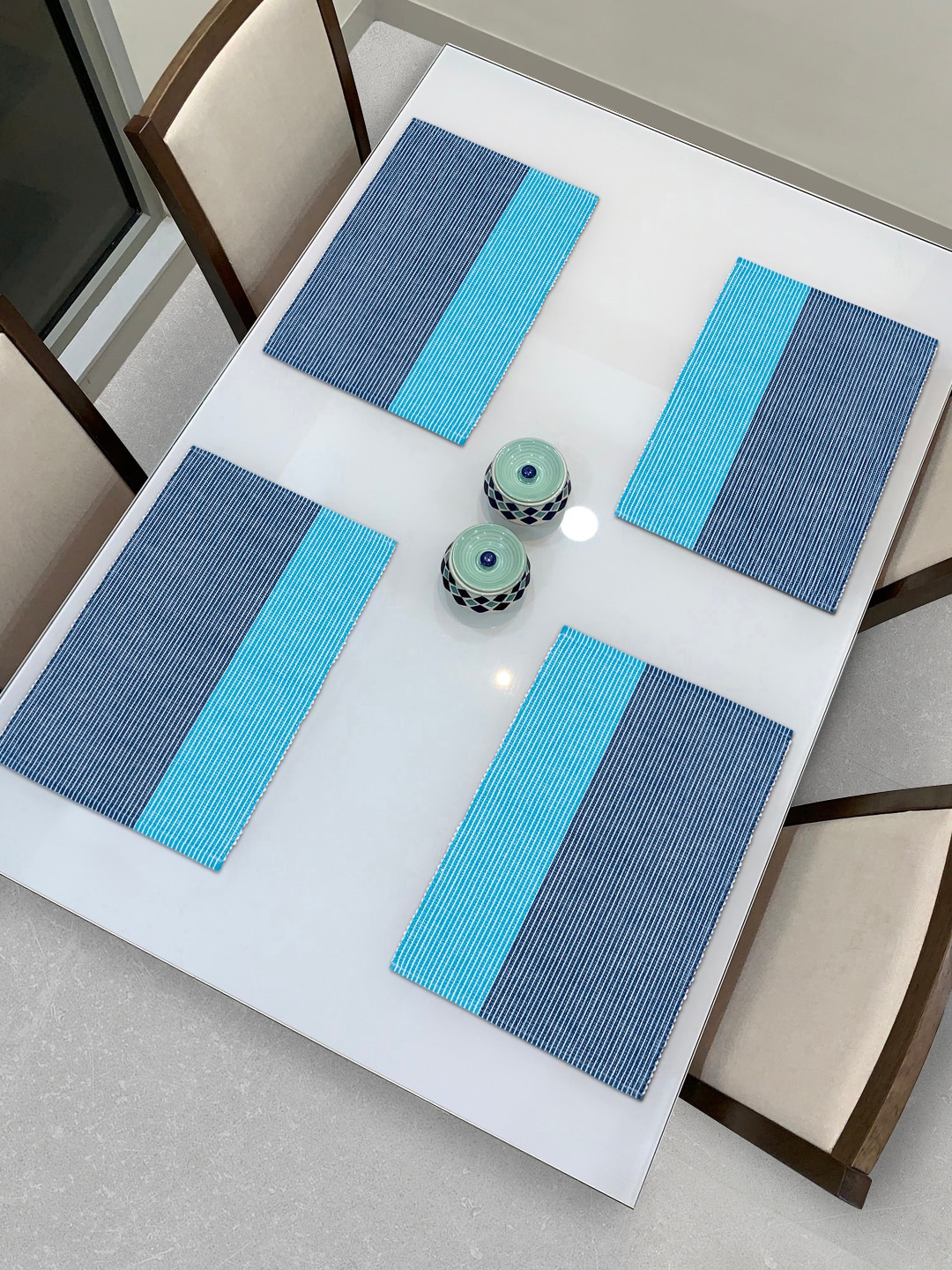 

HOKIPO Set Of 4 Blue & White Striped Table Mats