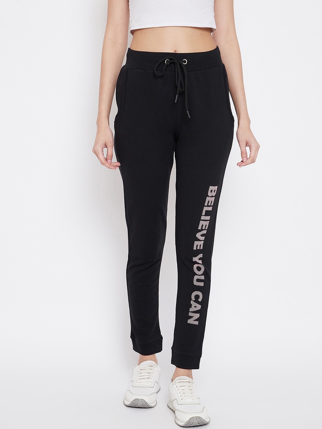 

Austin wood Women Black & Beige Printed Slim-Fit Joggers