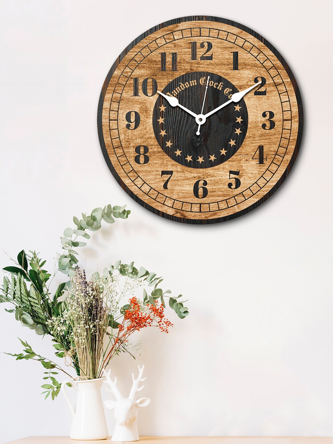 

RANDOM Brown & Black Round Printed 29.2 cm Analogue Wall Clock