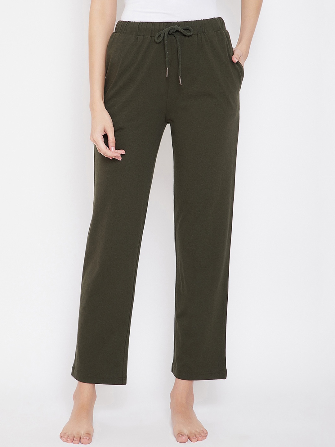 Hypernation Women Green Solid Lounge Pants