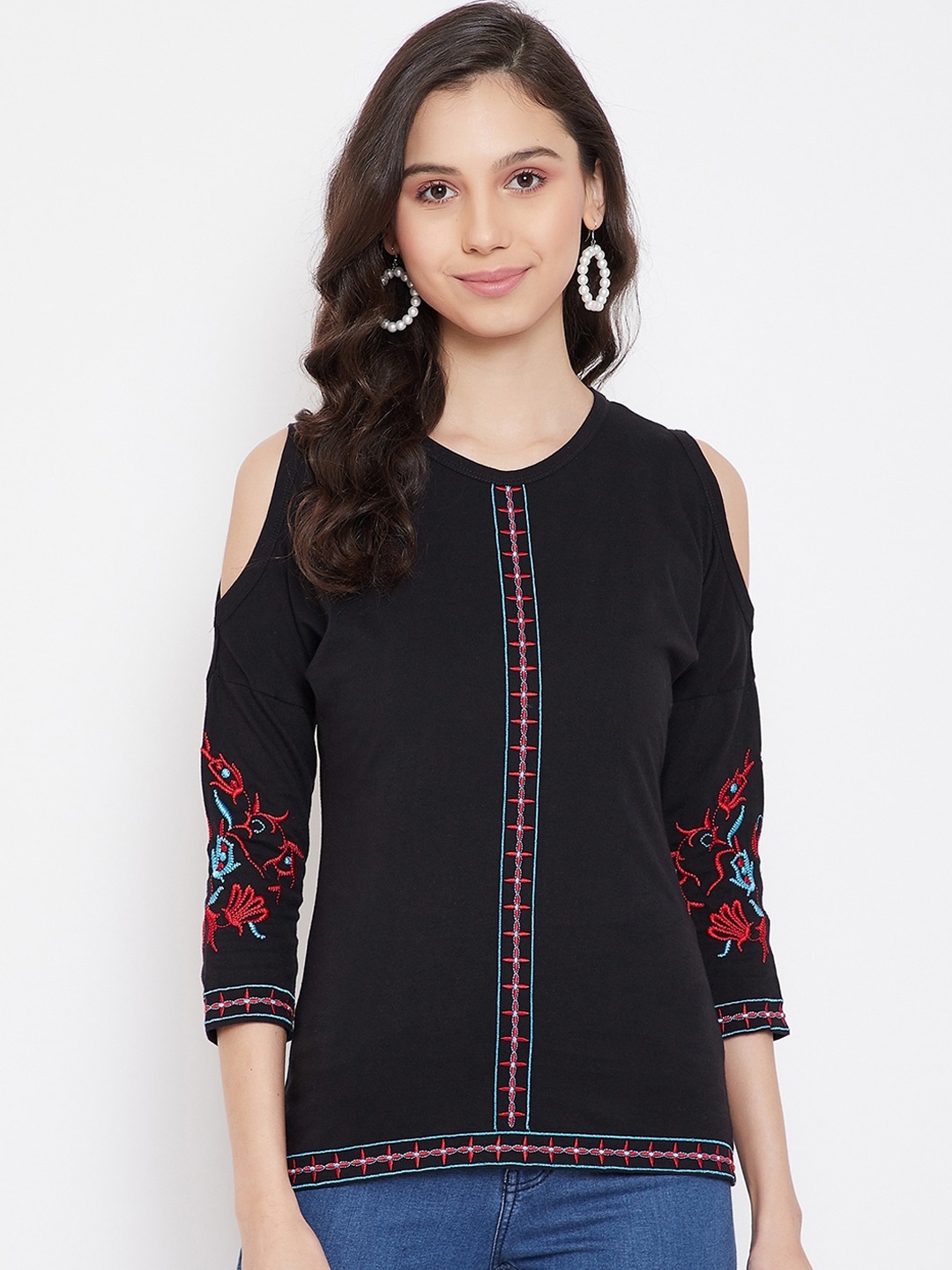 Hypernation Women Black Solid Round Neck T-shirt