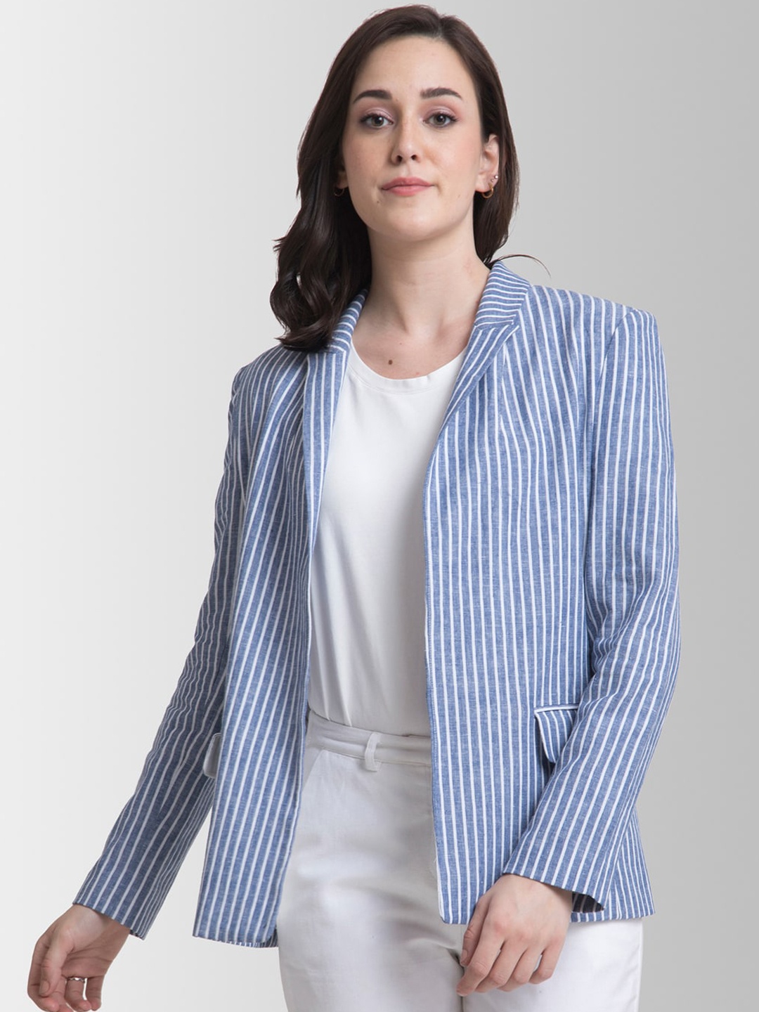 

FableStreet Women Blue Striped Lightweight Tailored Blazer