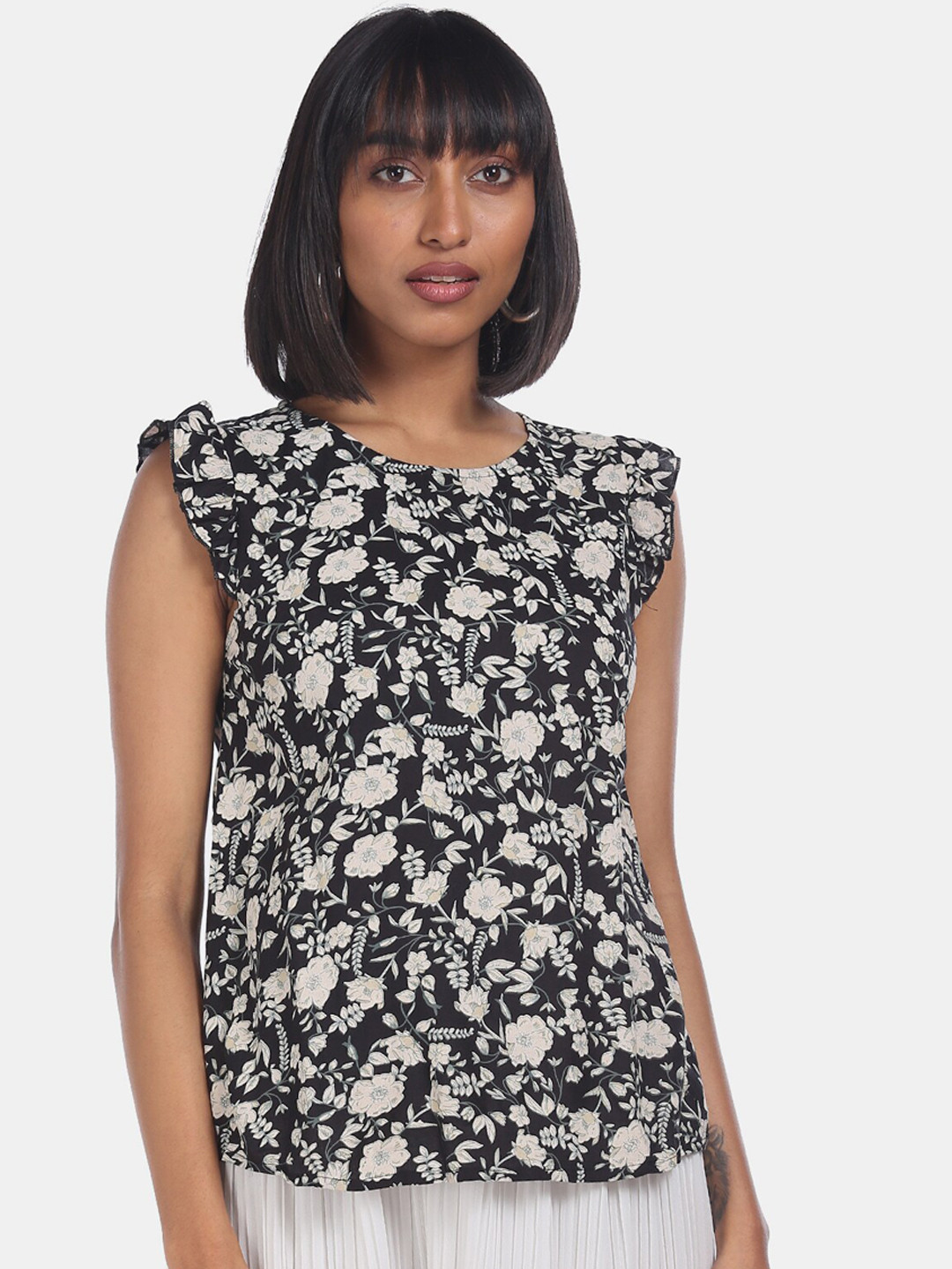

Aeropostale Black Floral Printed Regular Top