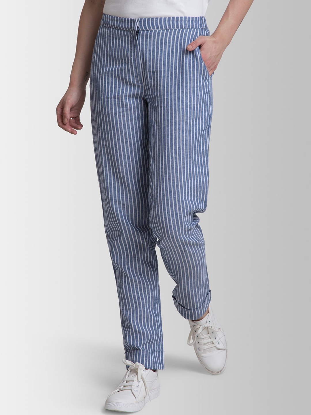 

FableStreet Women Blue & White Regular Fit Striped Trousers