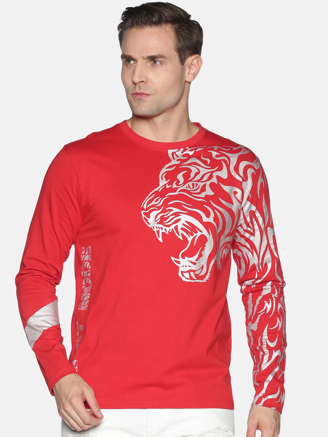 

UrGear Men Red Printed Round Neck T-shirt