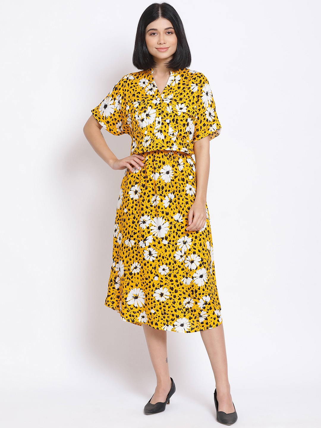 

Oxolloxo Women Yellow Printed Blouson Dress