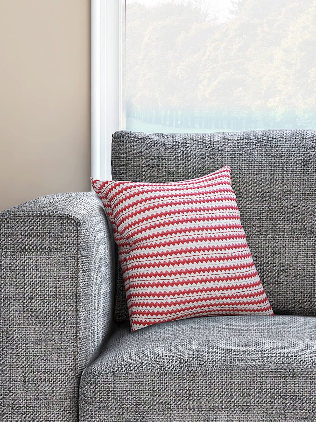 

Living scapes by Pantaloons White & Pink Set of Single Striped Square Cushion Covers