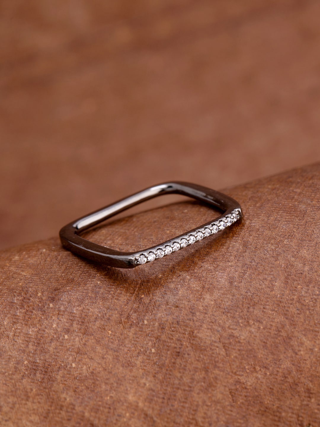 

Voylla Rhodium-Plated White CZ-Studded Square Finger Ring