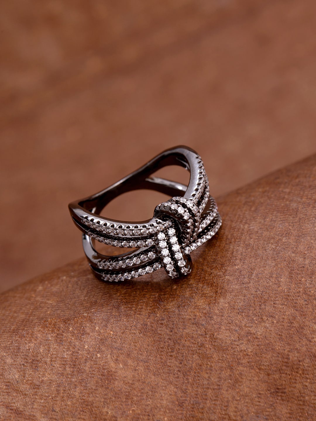 

Voylla Rhodium-Plated Black & White CZ-Studded Knotted Style Finger Ring