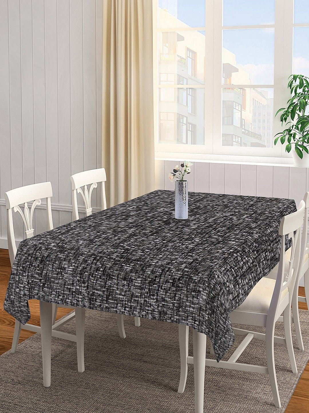 KLOTTHE Black & White Woven Design 6-Seater Rectangular Table Cover