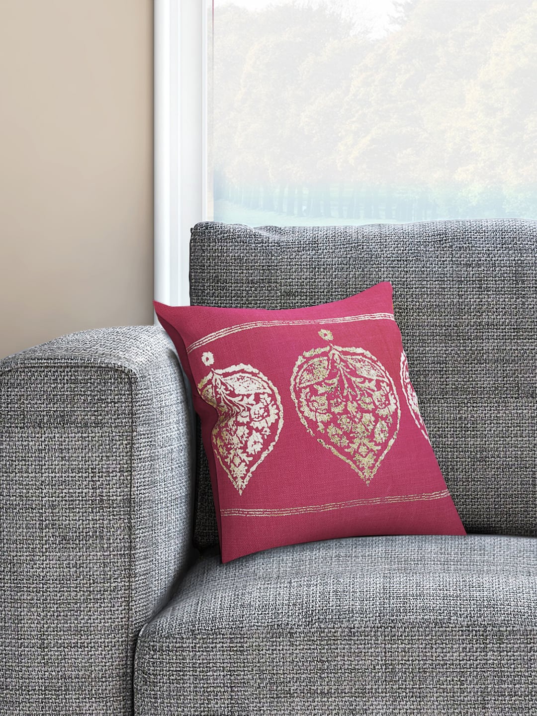 

Living scapes by Pantaloons Pink Set of Single Ethnic Motifs Square Cushion Covers