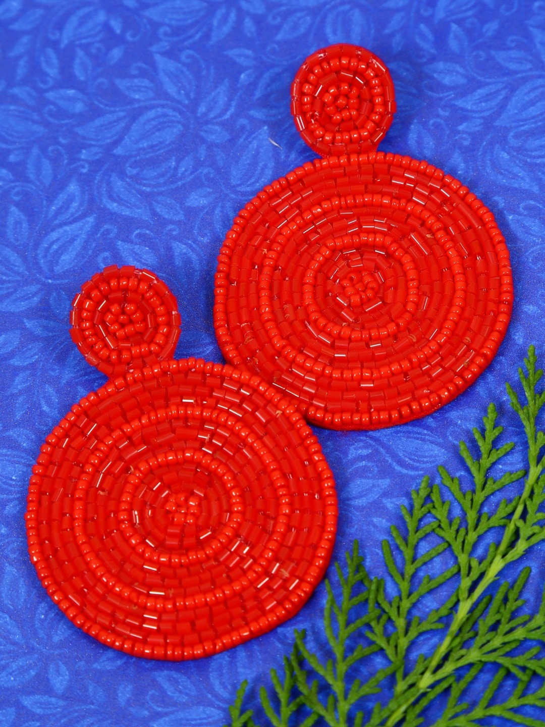 

Crunchy Fashion Red Contemporary Drop Earrings
