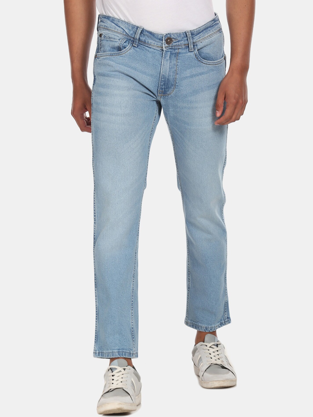 

Colt Men Blue Regular Fit Mid-Rise Clean Look Stretchable Jeans