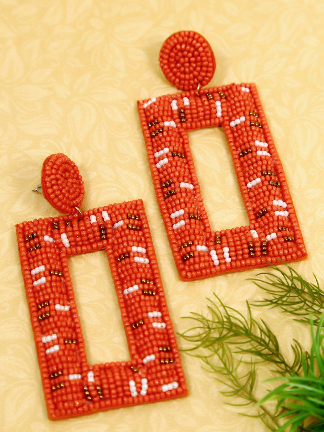 

Crunchy Fashion Orange Square Drop Earrings