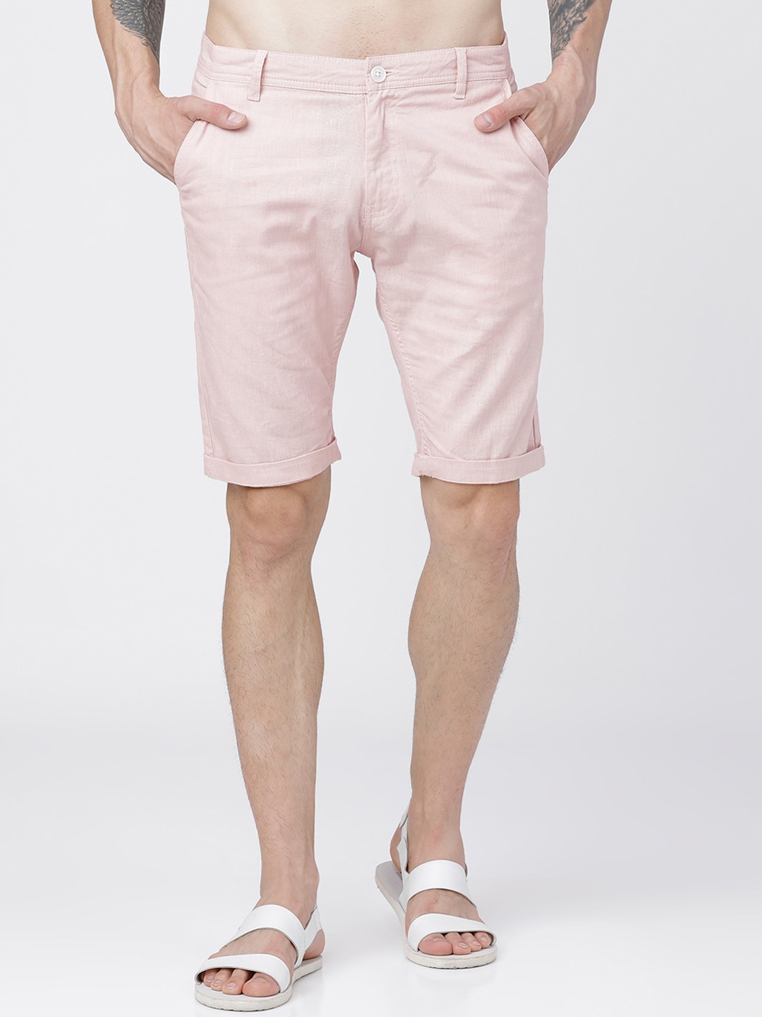 

HIGHLANDER Men Pink Solid Slim Fit Regular Shorts