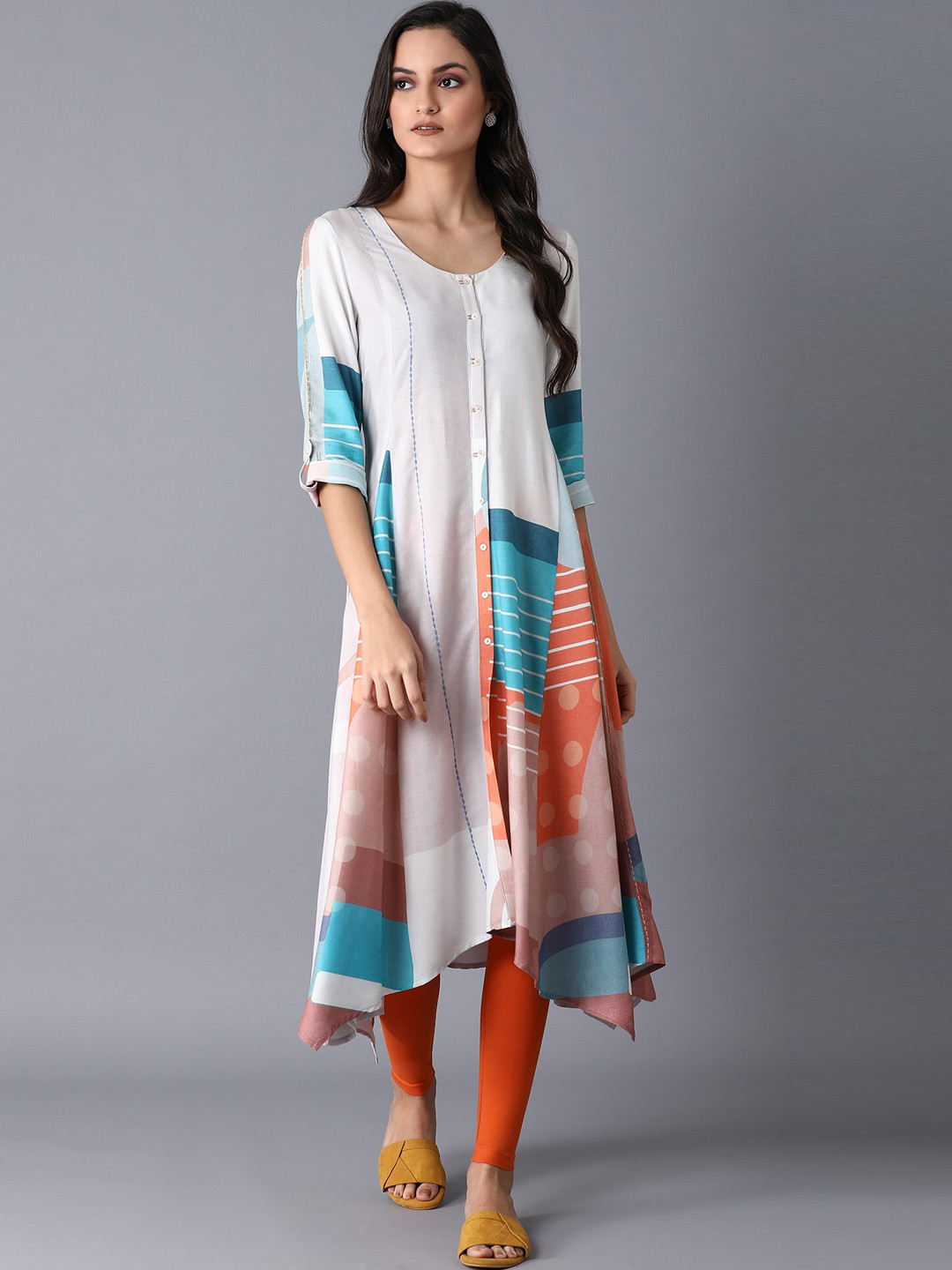 

W Women Beige Printed Kurta