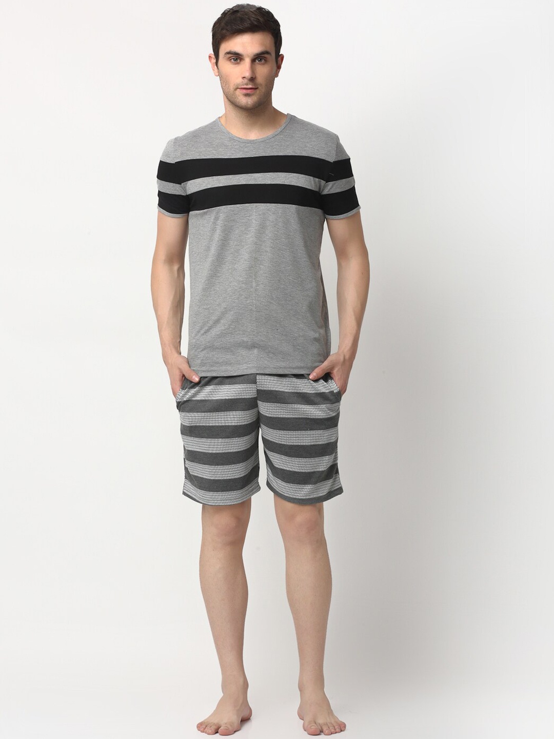 

VIMAL JONNEY Men Grey Melange & Black Striped Night suit