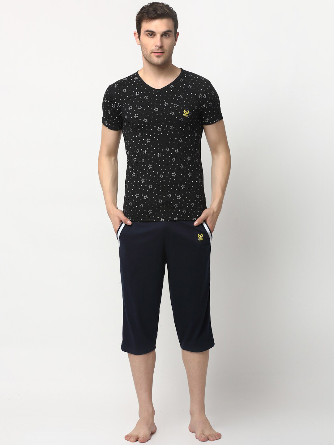 

VIMAL JONNEY Men Black & Navy Blue Printed Night suit
