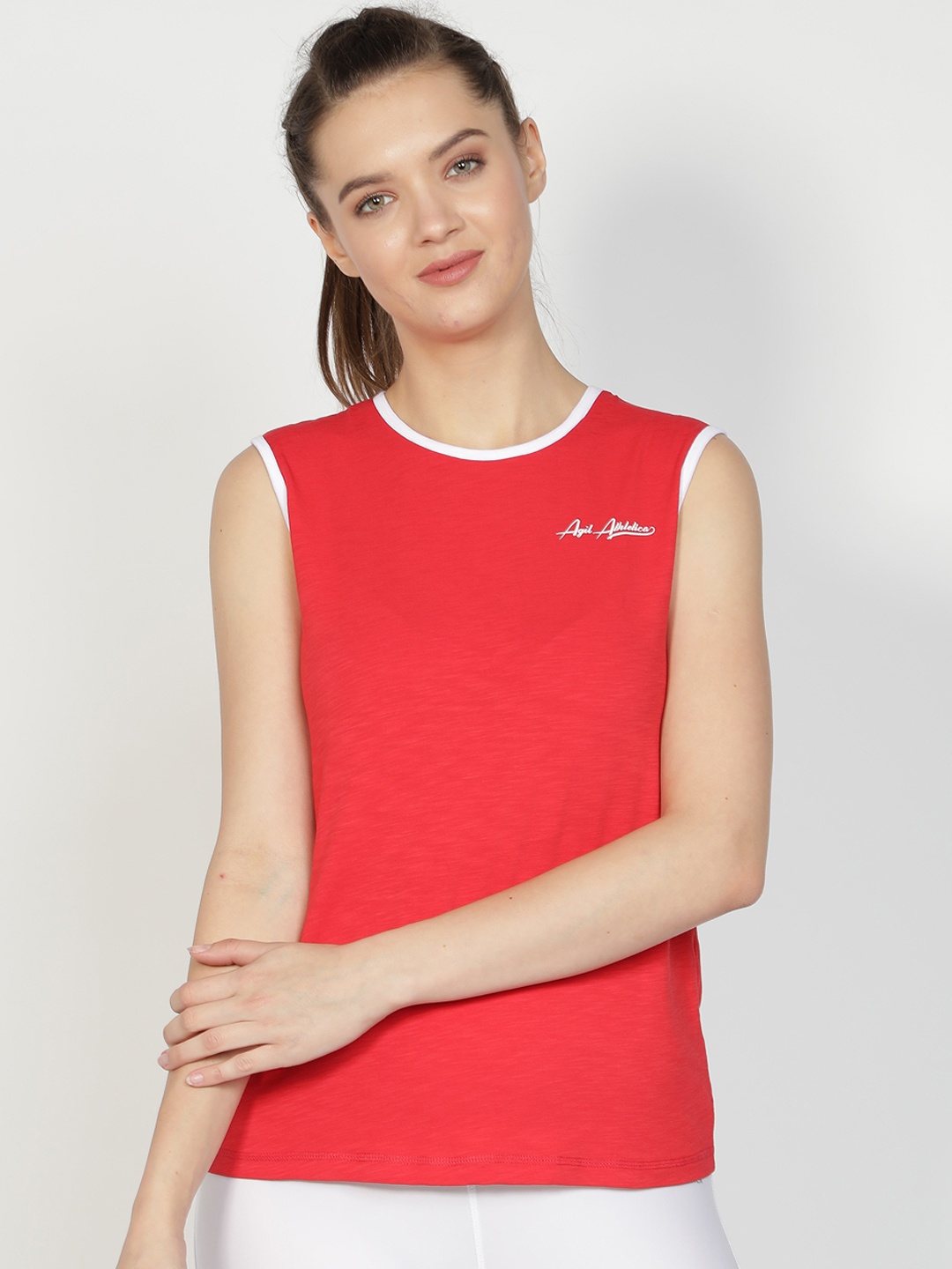 

Agil Athletica Red Regular Top