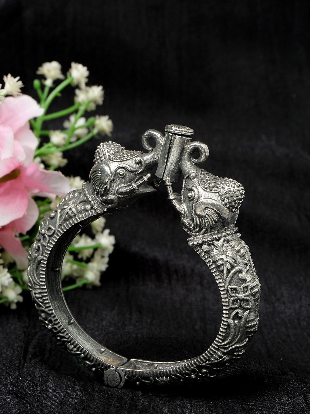 

Moedbuille Ganesha Detailing Tribal Style Antique Silver Plated Handcrafted Brass Bracelet