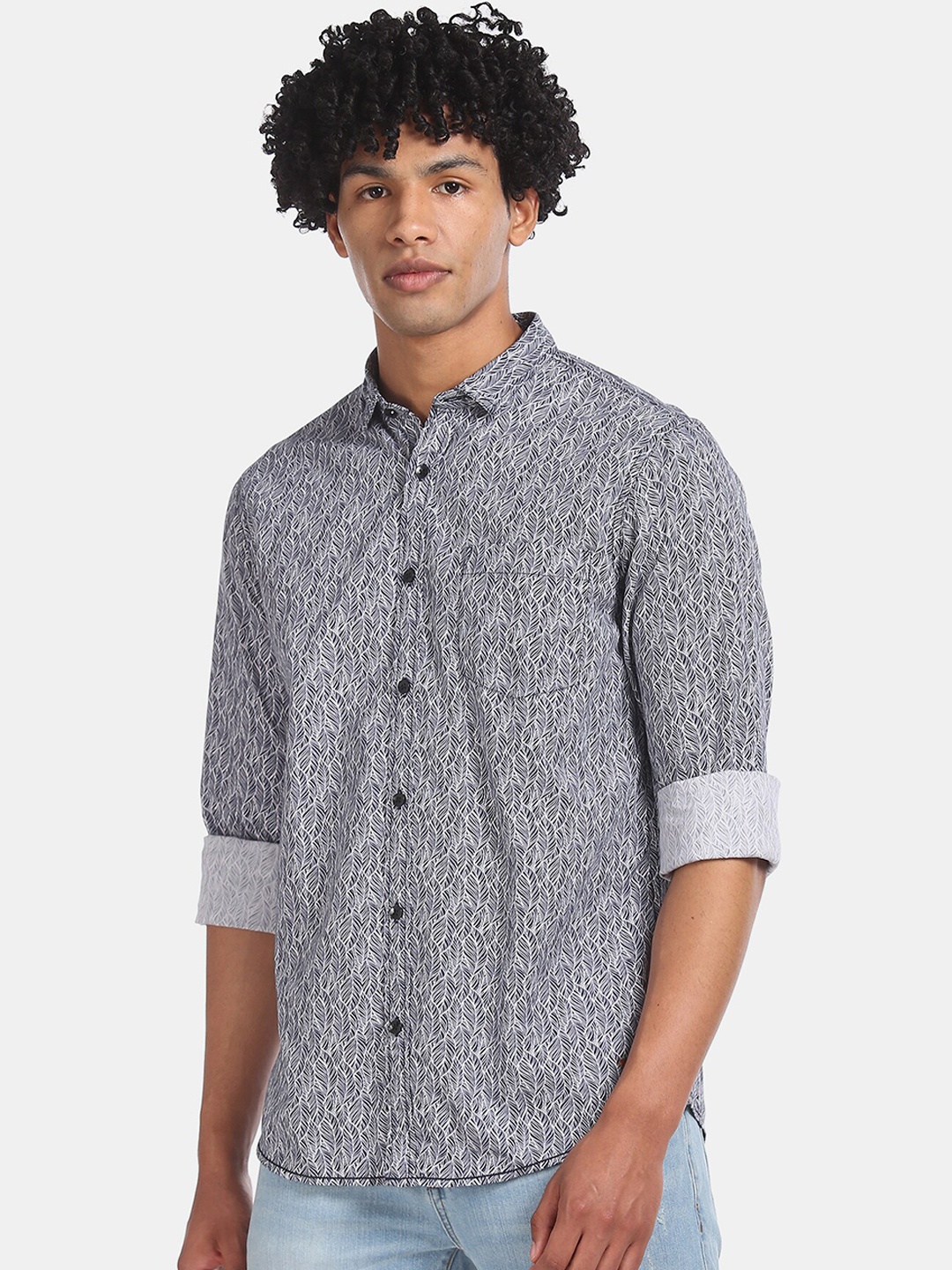 

Cherokee Men Black Regular Fit Printed Casual Shirt