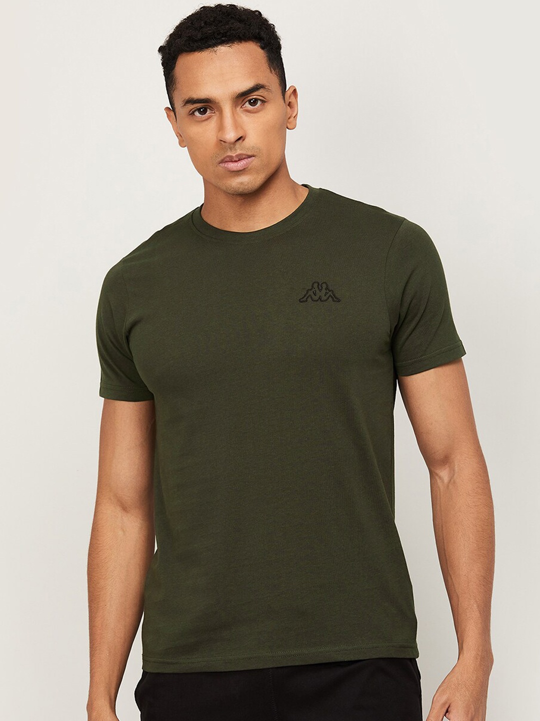 

Kappa Men Olive Green Solid Round Neck T-shirt