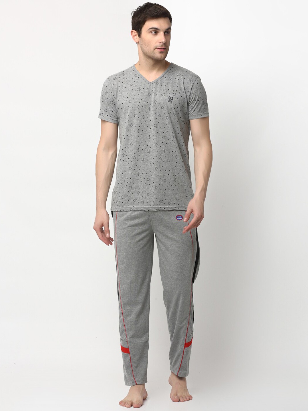 

VIMAL JONNEY Men Grey Melange & Black Printed Night suit
