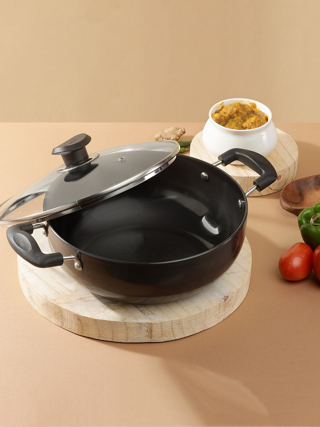 

Vinod Black Solid Hard Anodised Deep Kadai With Lid