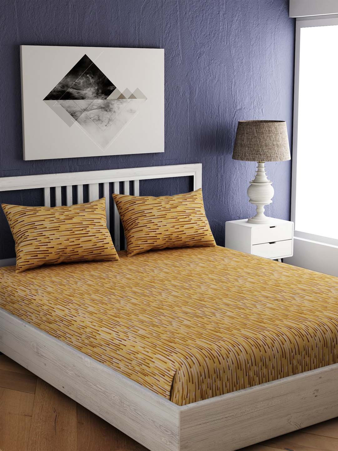 

EverHOME Yellow & Brown Geometric 144 TC Cotton 1 Queen Bedsheet with 2 Pillow Covers