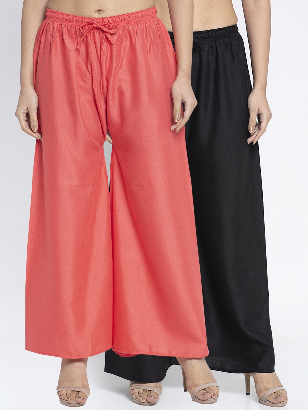 

GRACIT Women Black & Peach-Coloured Solid Flared Palazzos