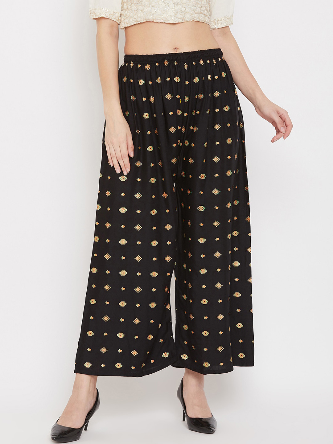 

Clora Creation Women Black & Gold-Toned Printed Wide Leg Palazzos
